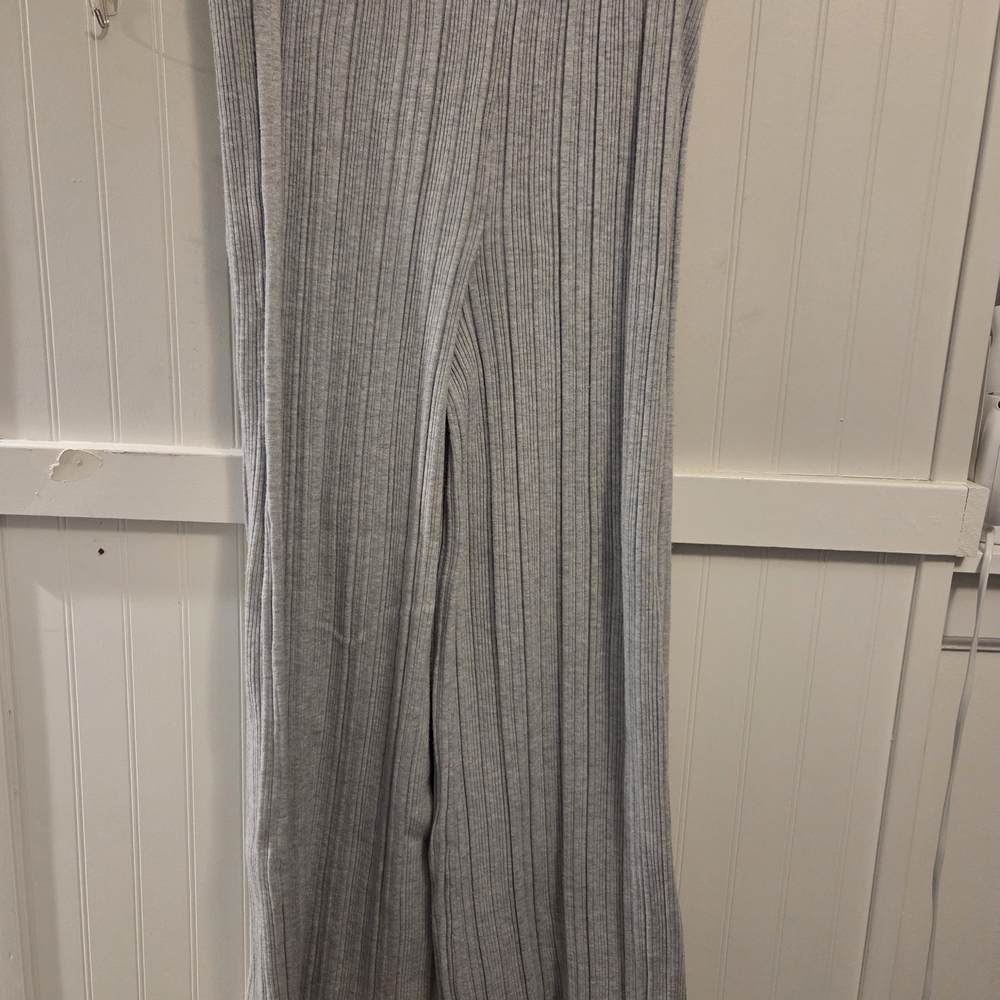 Aerie Heather Gray Ribbed Lounge Pants
